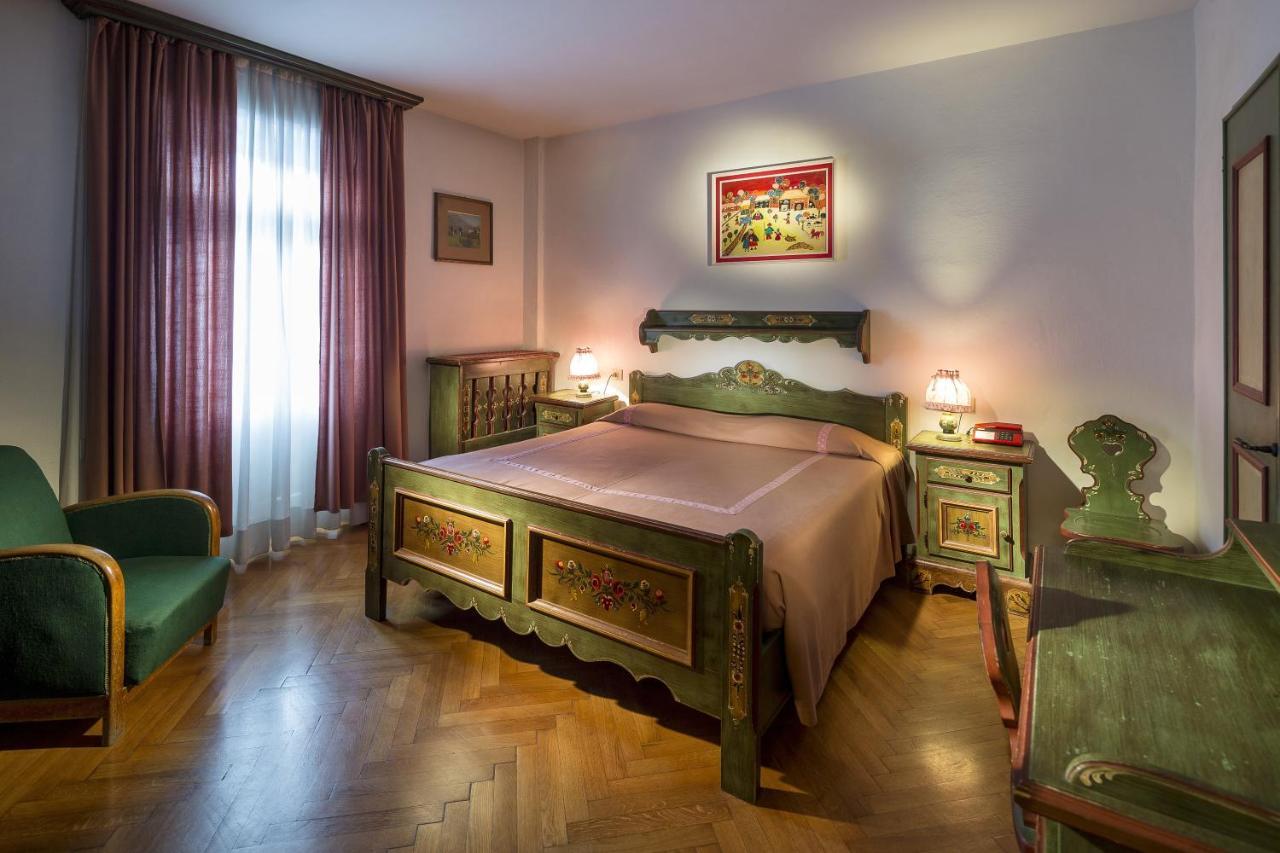 Hotel Corona Cortina dʼAmpezzo Pokój zdjęcie