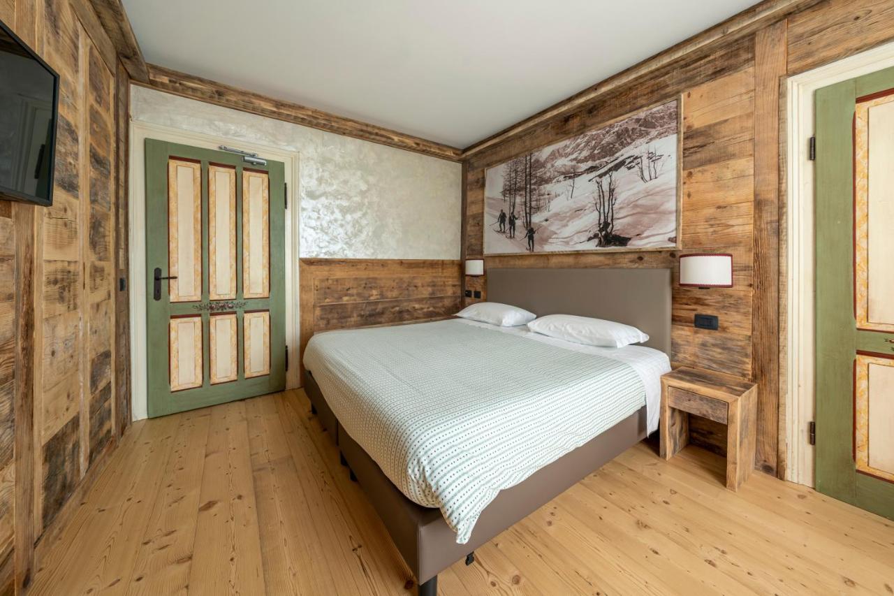 Hotel Corona Cortina dʼAmpezzo Zewnętrze zdjęcie
