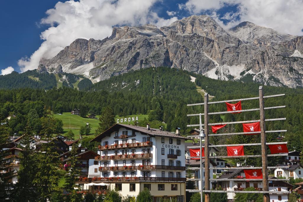 Hotel Corona Cortina dʼAmpezzo Zewnętrze zdjęcie