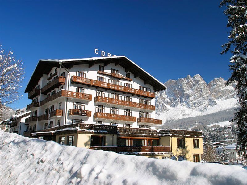 Hotel Corona Cortina dʼAmpezzo Zewnętrze zdjęcie